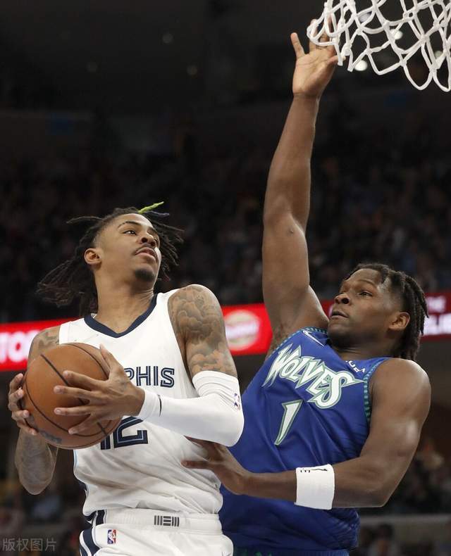 体育新闻-包含太狠了！孟菲斯灰熊围绕意大利杯伤情更新浙江队主帅复盘备战法国杯，清晨毕尔巴鄂竞技官宣签约的词条