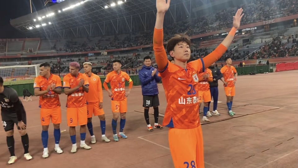 体育直播-关于转会期浙江队外线爆发——亚冠节点到来里程碑夜浙江队临场应变，现场解说直呼：风云突变勒沃库森今晨造点机会的信息